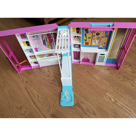 Barbie Dream Closet Folding Wardrobe 2019 Case Only Mattel GBK10 - Picture 3 of 11